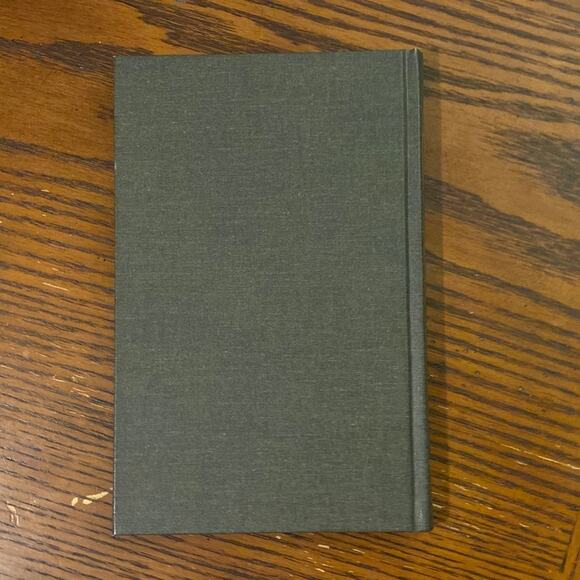 Darning the Wear of Time Miranda Haddock Period Costume Literature Historical - Picture 2 of 9